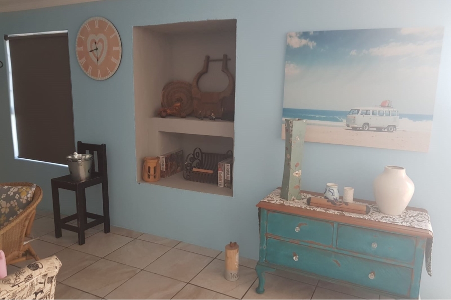 To Let 1 Bedroom Property for Rent in Country Club Western Cape